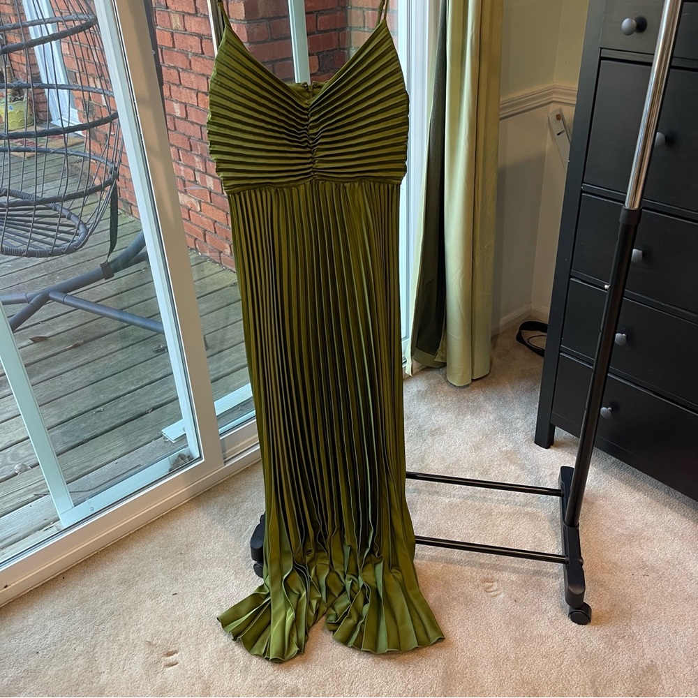 Petal & Pup Naira Pleated MAXI Dress